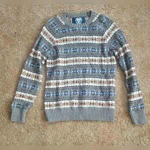 💜4/$20💜American Eagle patterned sweater